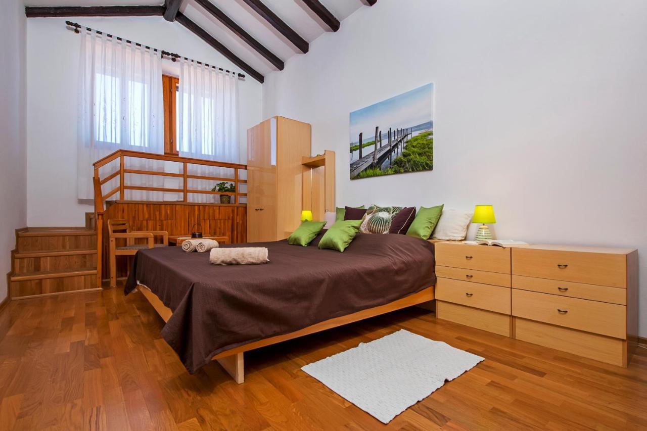 Rovigno Bella Sea View Apartment Extérieur photo